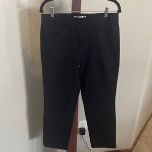 Larry Levine Women's Classic Black Straight Leg Stretch Trousers